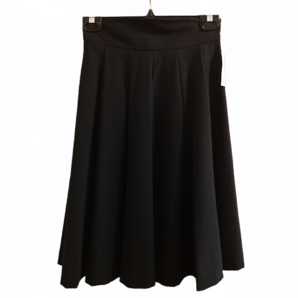 Trina Turk Black Pleated Midi Skirt Lined
